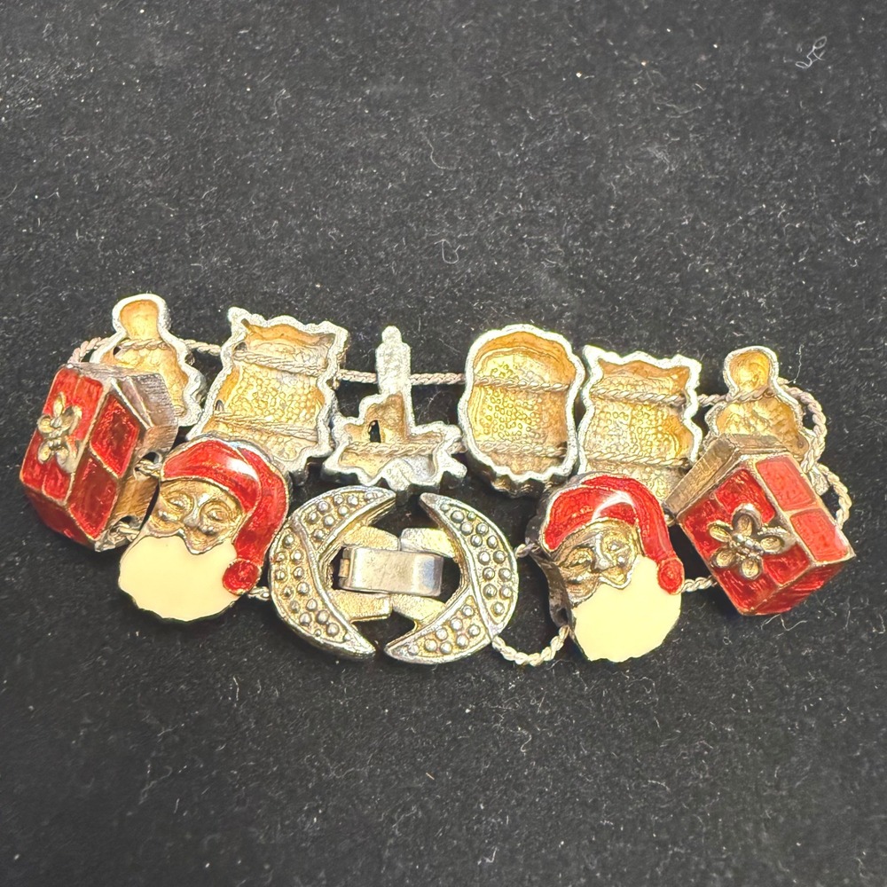 Vintage Christmas‎ Charm Bracelet Gold Tone Enamel Santa Tree Bells Holiday